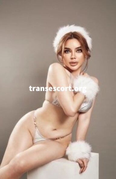 shemale Bella