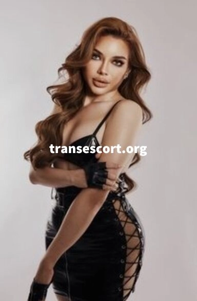shemale Bella | Image 2