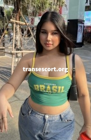 Gigi Famous cute