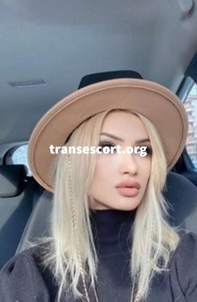 shemale Velvet Companion - Maria, Transsexual escort | Image 2