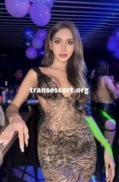 shemale Meii Great Suck x Fully Functional, Transsexual escort | Image 2