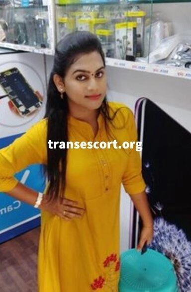 shemale Sakshi | Image 2